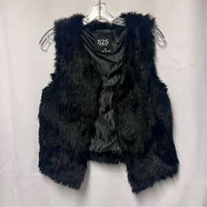525 America Black Fur Vest